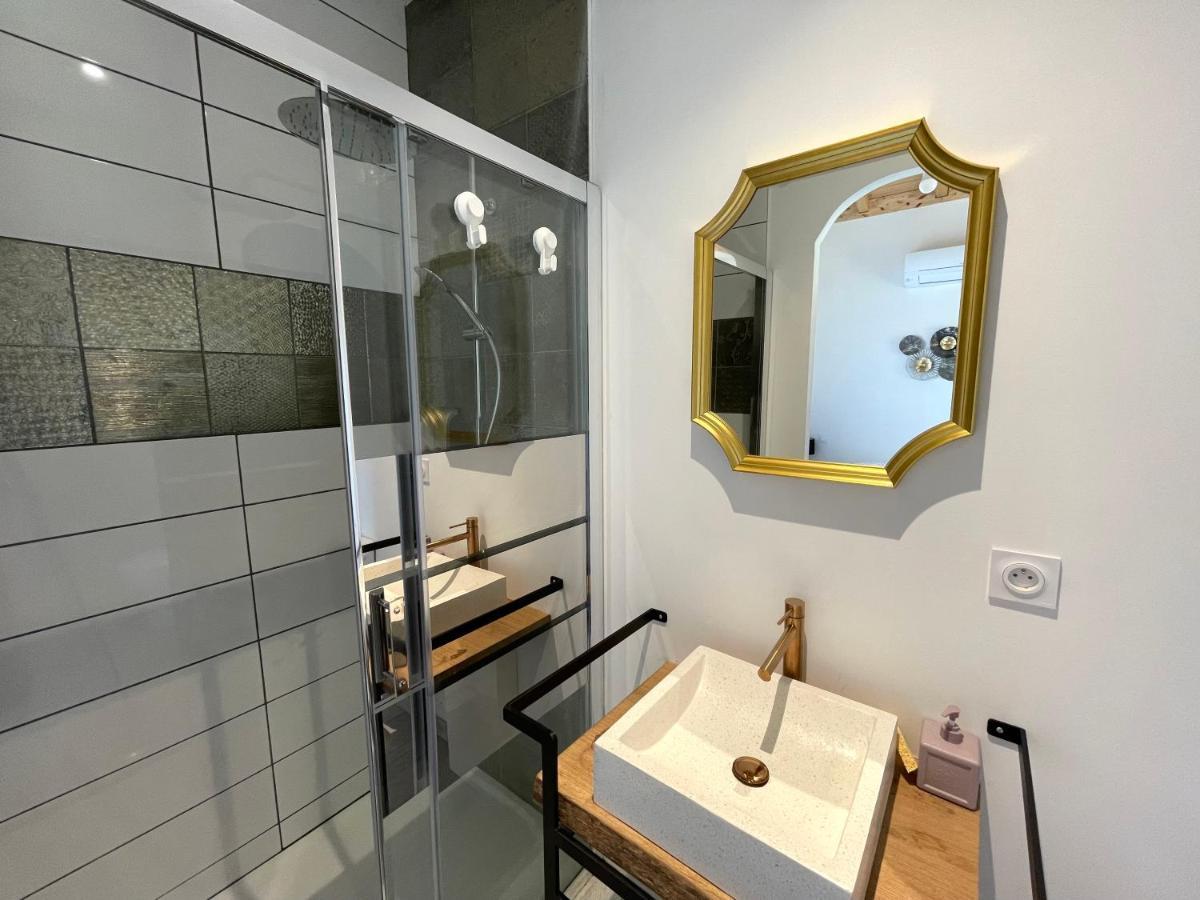 Siam Mahanakhon Appart & Spa Rieux-de-Pelleport ภายนอก รูปภาพ